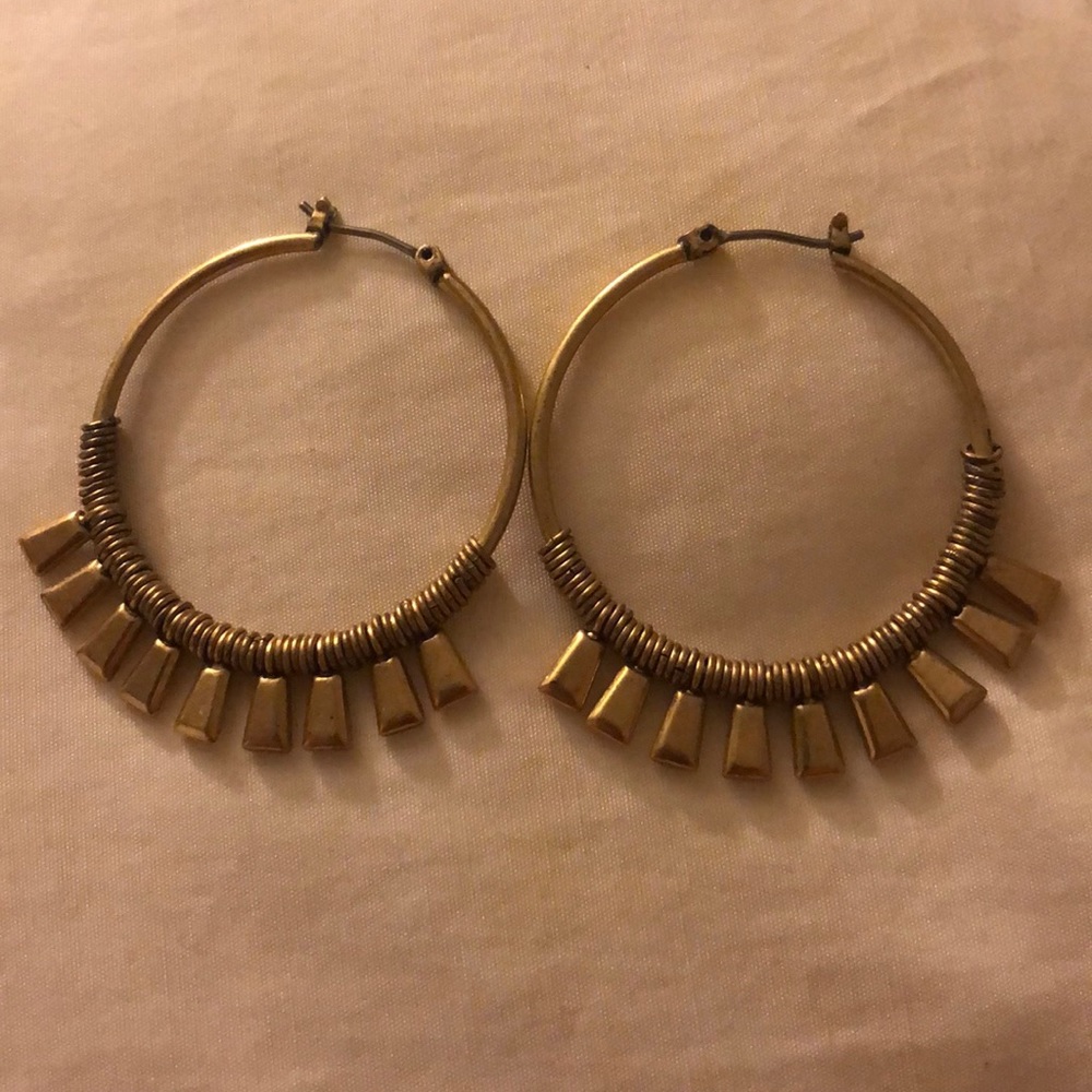 Stella and dot bungalow hoops